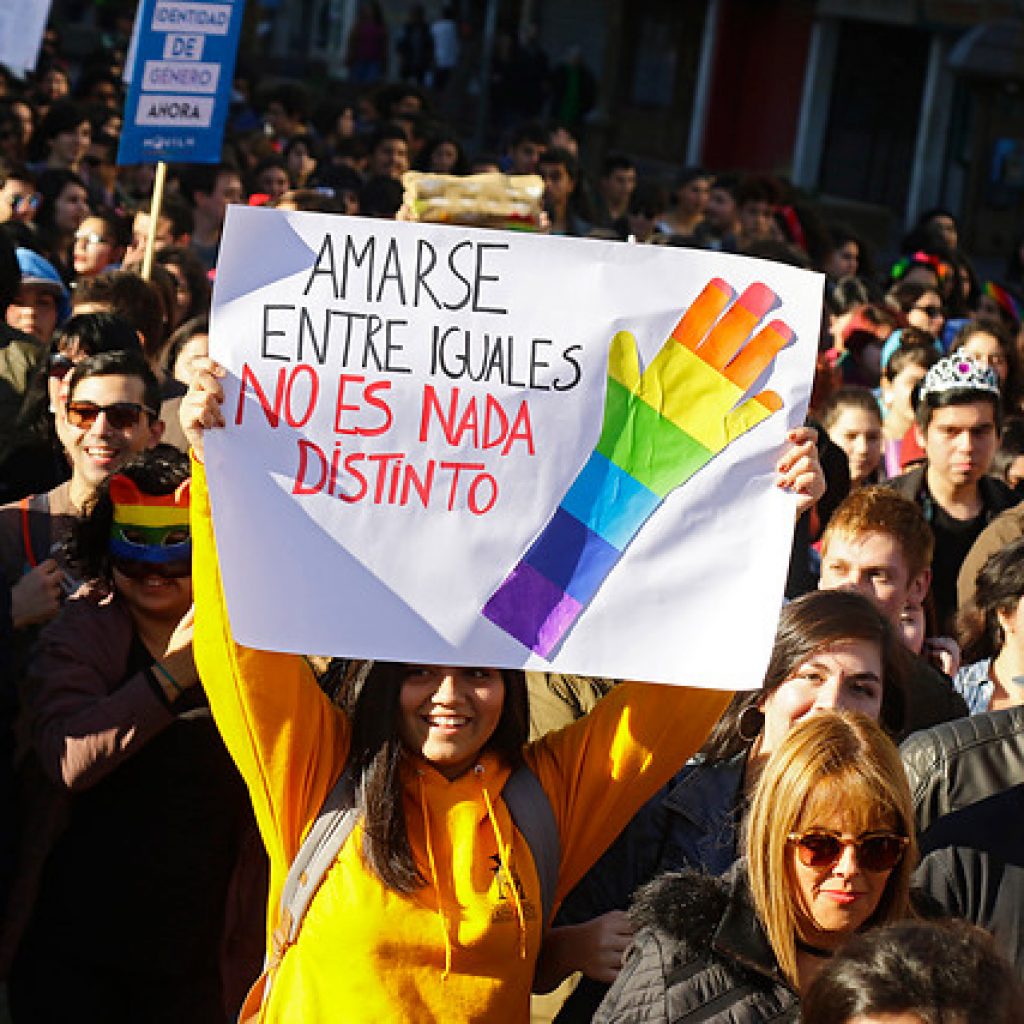 Movimientos venezolanos y chilenos dialogan sobre derechos LGBTIQ+