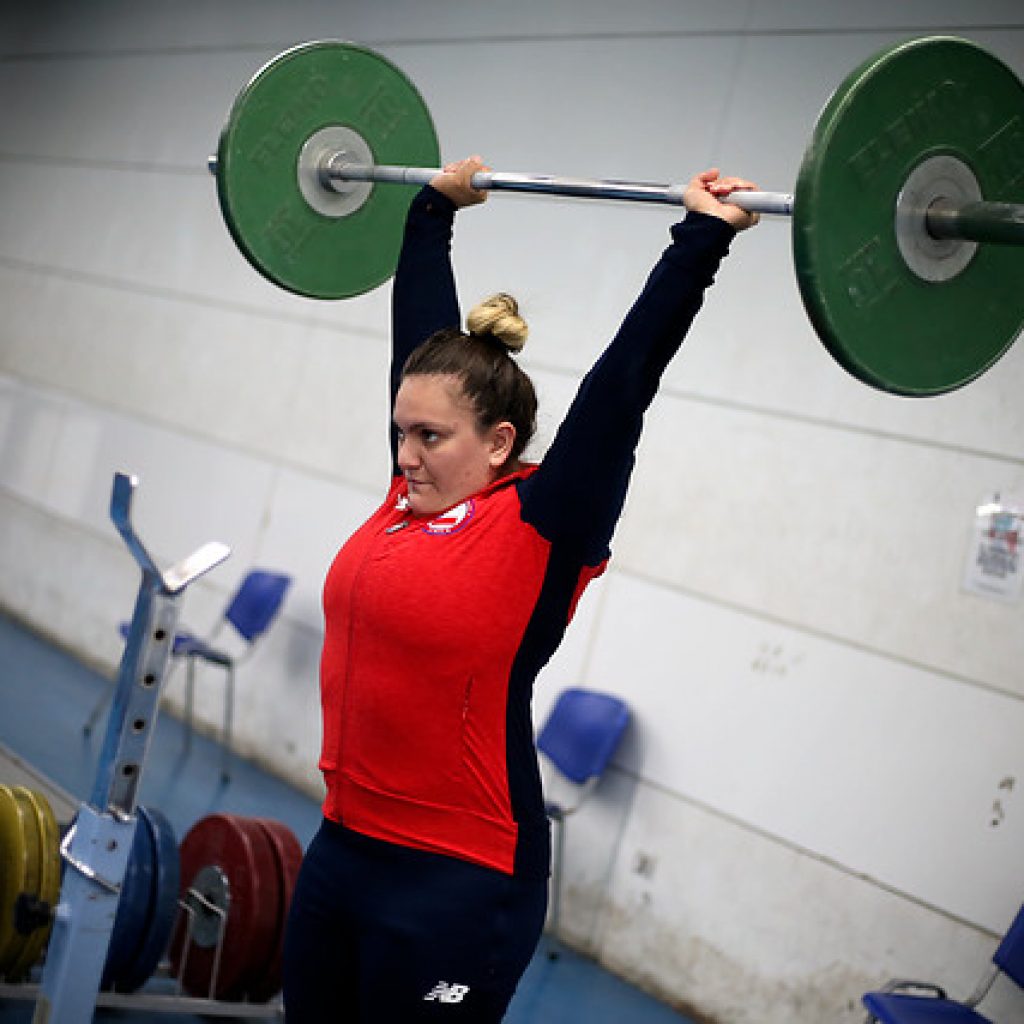 María Fernanda Valdés tendrá tratamiento en hombro para que pueda estar en Tokio