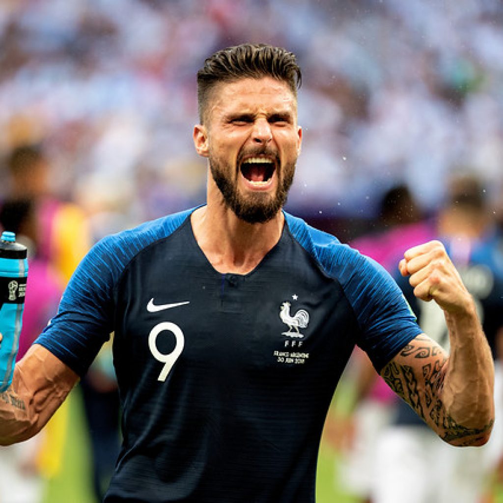 Olivier Giroud deja el Chelsea y ficha por el AC Milan