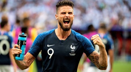 Olivier Giroud deja el Chelsea y ficha por el AC Milan