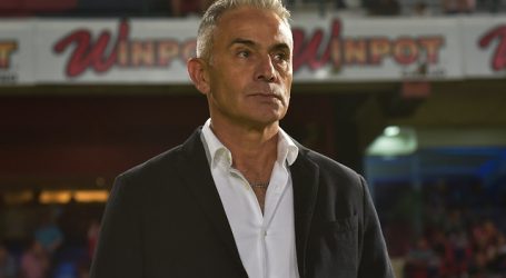 Juvenal Olmos fue víctima de un robo en su domicilio de Peñalolén