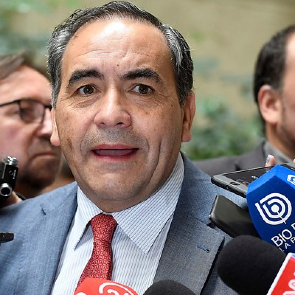 Espinoza emplazó al Gobierno por millonarios subsidios a empresas agrícolas