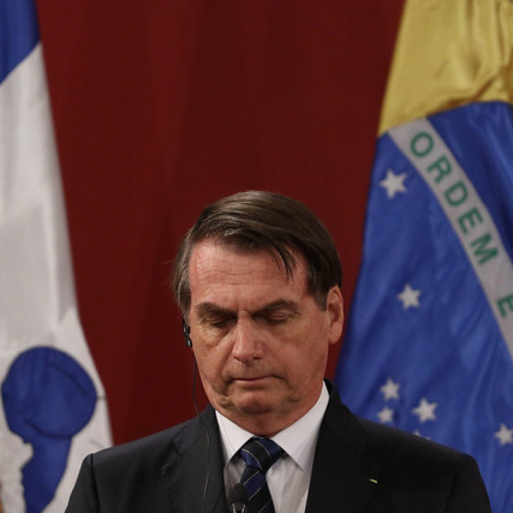Bolsonaro llamó "hijo de puta" y "defensor de terroristas" al presidente del TSE