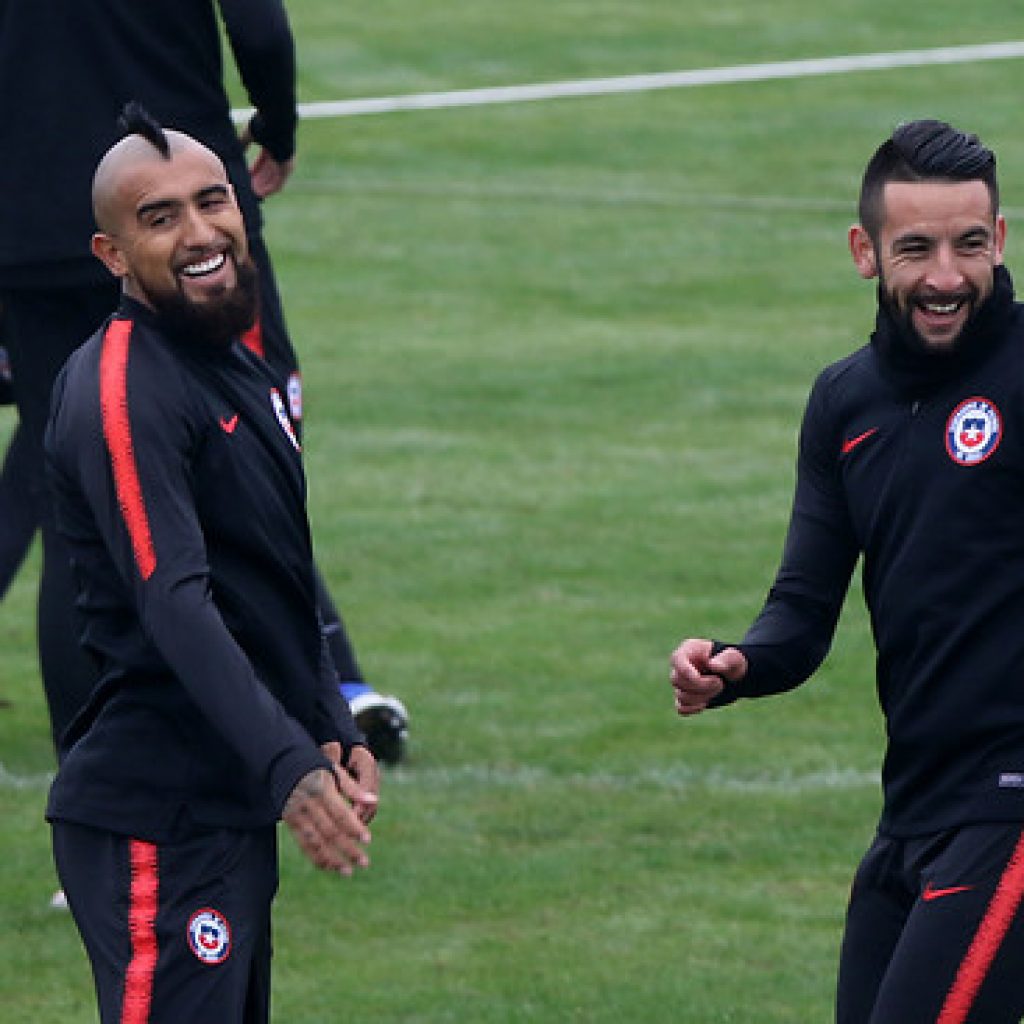 Mauricio Isla: "Hablé con Arturo Vidal y su sueño es jugar en Flamengo"