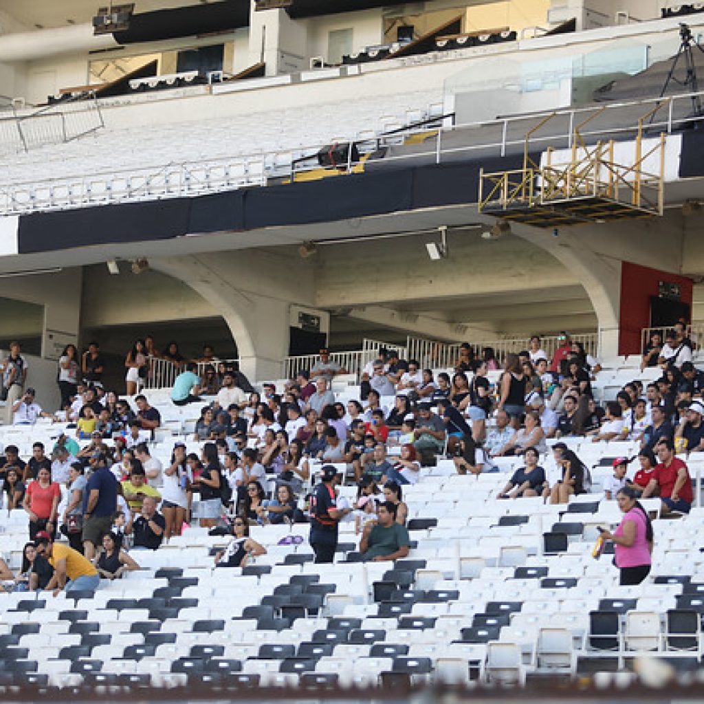 Mindep despacha solicitudes de 10 clubes para el regreso del público a estadios