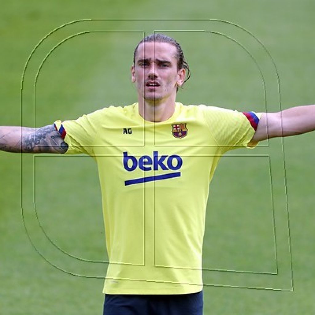 Griezmann: "Ojalá pueda llegar a 100 partidos más en el FC Barcelona"