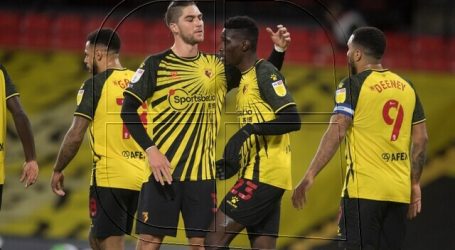 Championship: Sierralta jugó los 90′ en goleada del Watford sobre Bristol City