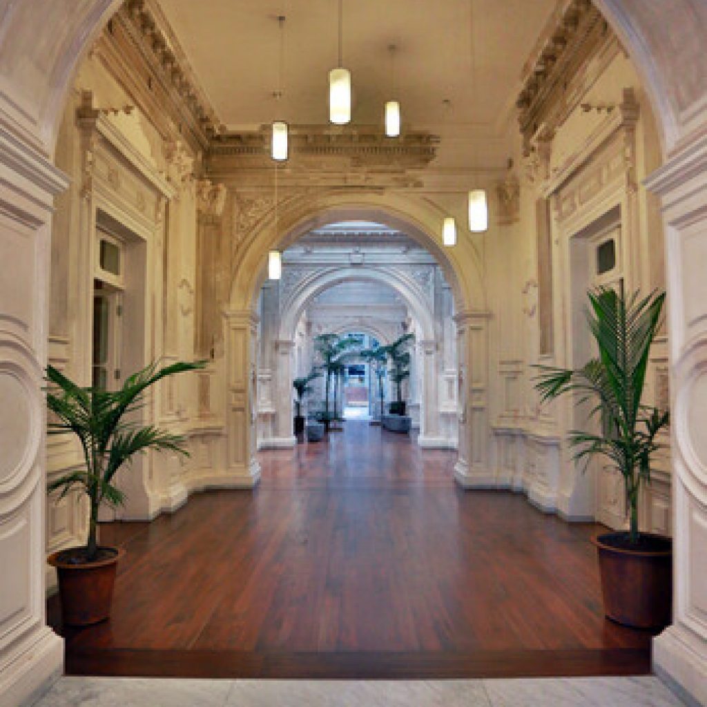 Inauguran nuevo espacio para el cine en el Palacio Pereira