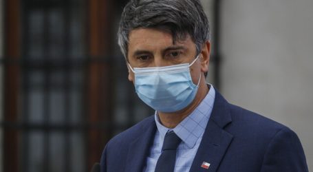 Ministro Couve valoró instalación de dos plantas de Sinovac en Chile