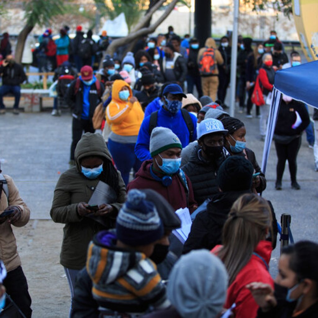 Registro Civil llama a agendar en línea solicitud de cédulas de identidad