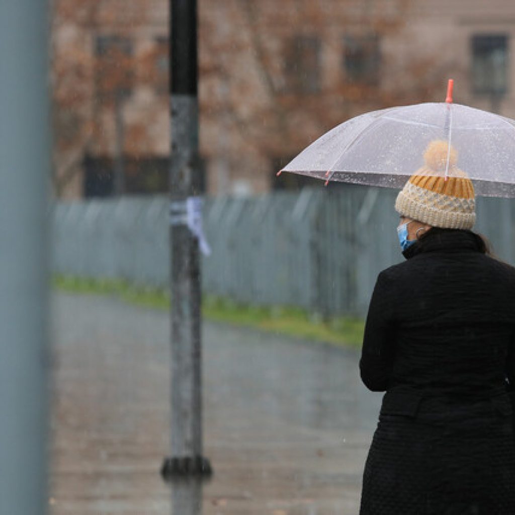 Meteorólogo: “Sistema frontal dejará más de 40mm de lluvia en la zona central"