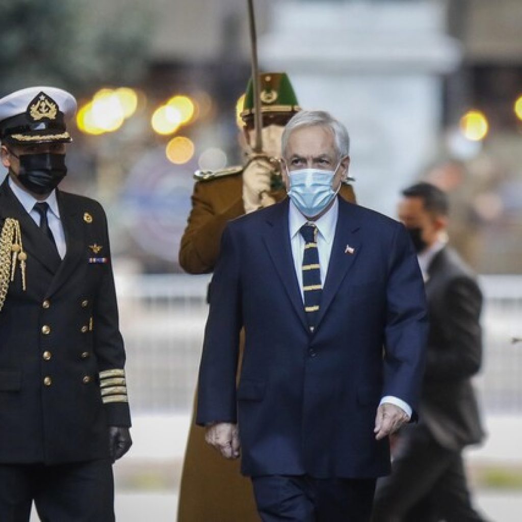 La Moneda homenajeará esta noche a las víctimas fatales de la pandemia