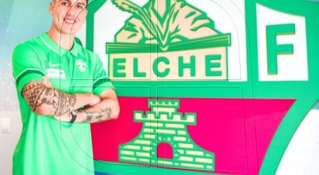 España: Enzo Roco salió lesionado en empate del Elche ante el Athletic