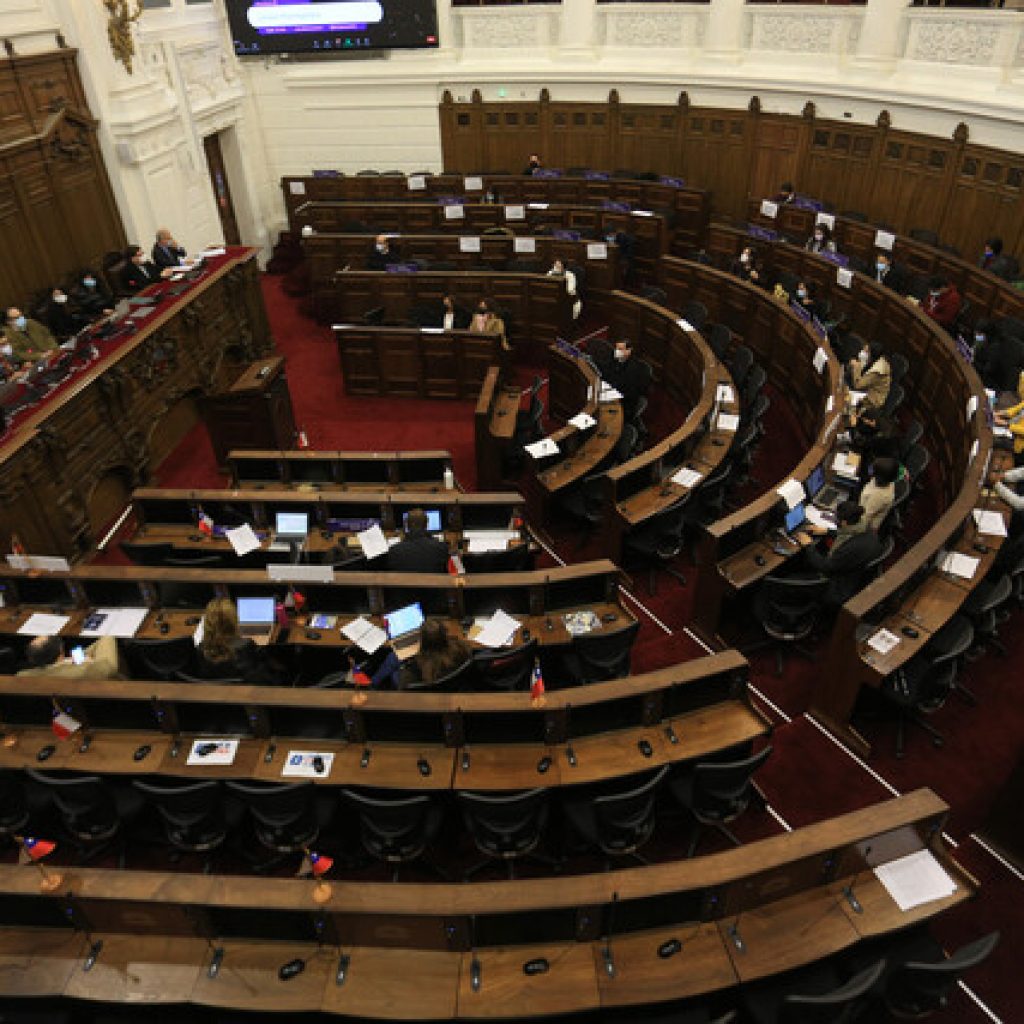 Convención Constitucional: 62% aprueba que se pronuncie sobre contingencia