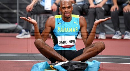 Tokio 2020-Atletismo: El bahameño Steven Gardiner reina en los 400 metros