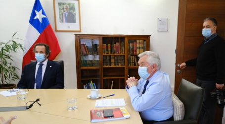 Sabat se reunió con Paris por permiso especial de viaje al extranjero para niños