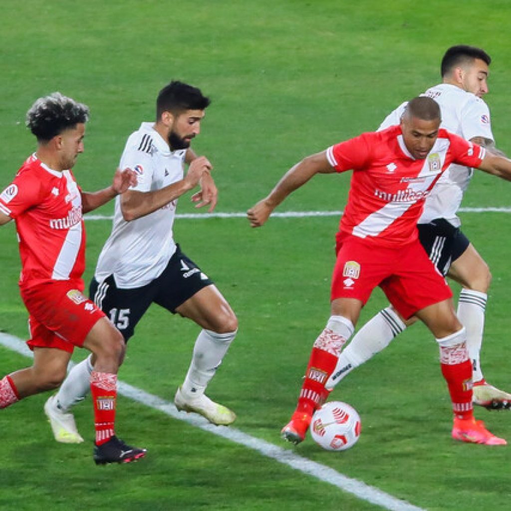 Colo Colo superó a Curicó Unido y alcanza momentáneamente el liderato exclusivo