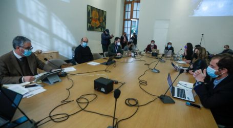 Subcomisiones de Reglamento de la CC se trasladan a la Universidad de Chile