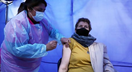 Covid-19: Chile superó el millón de dosis de refuerzo aplicadas