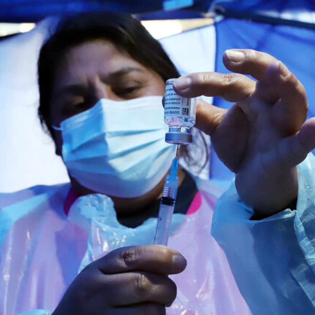 Covid-19: 89,97% de la población objetivo ha recibido una única o primera dosis