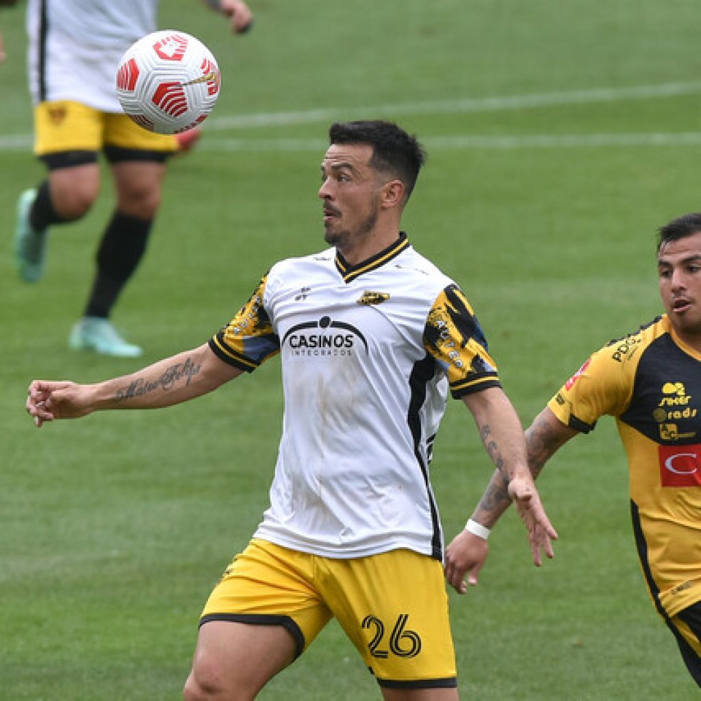 Primera B: Coquimbo U. venció al Vial, sale de mala racha y se coloca segundo