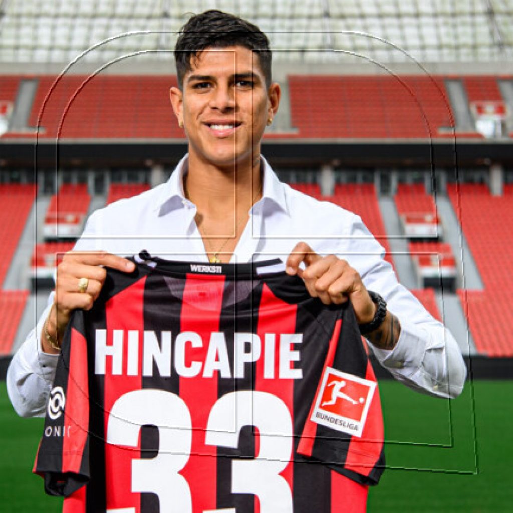 Ecuatoriano Piero Hincapié es el nuevo compañero de Aránguiz en el Leverkusen