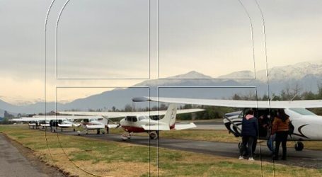 Niños de Cerro Navia cumplieron su sueño de volar en avión