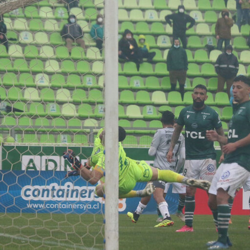 Stgo. Wanderers y Deportes La Serena reparten puntos con un 2-2 en Valparaíso