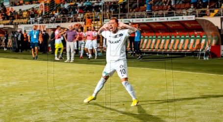 Turquía: Martín Rodríguez y César Pinares marcaron en goleada del Altay Spor