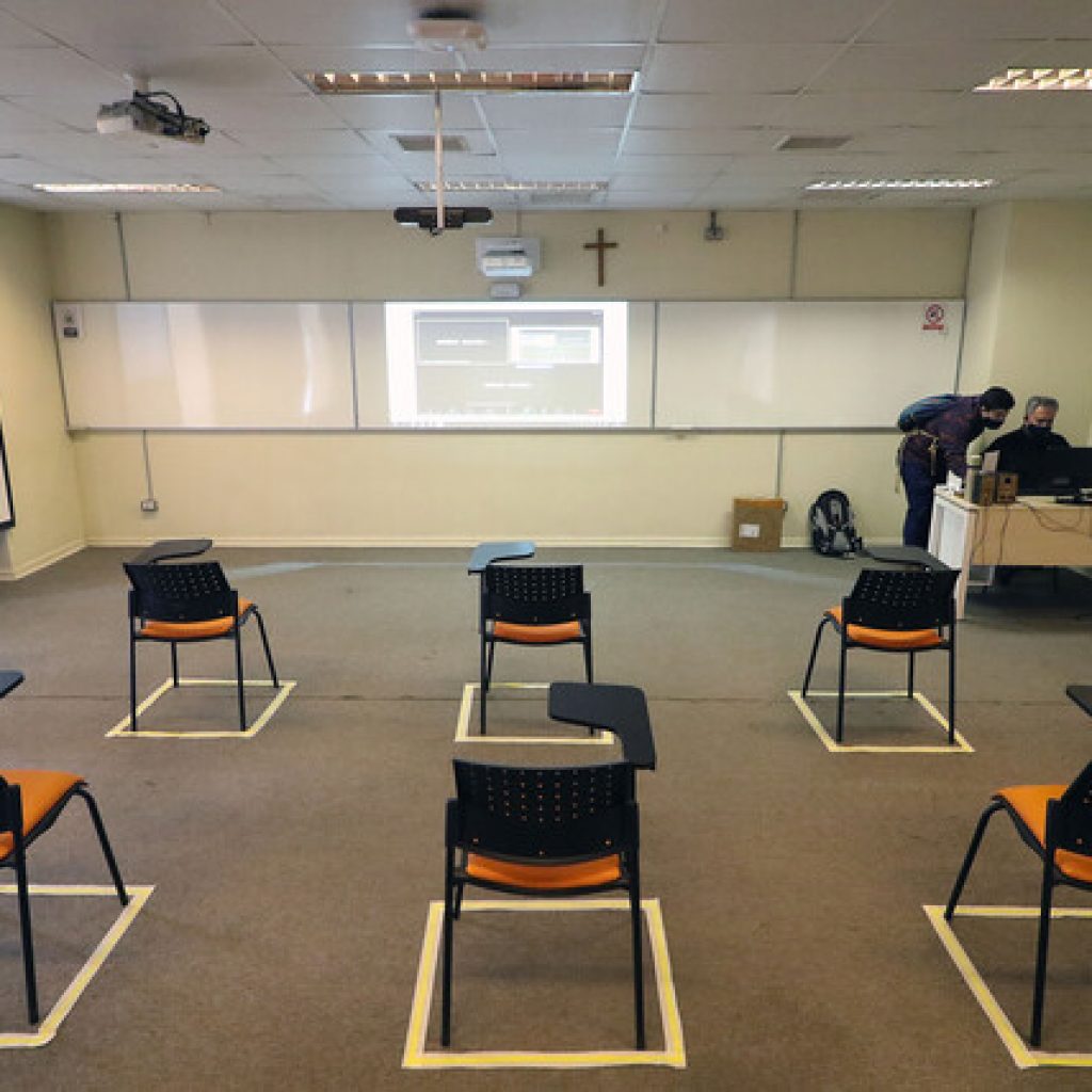 OMS y UNICEF piden a los países europeos abrir los colegios