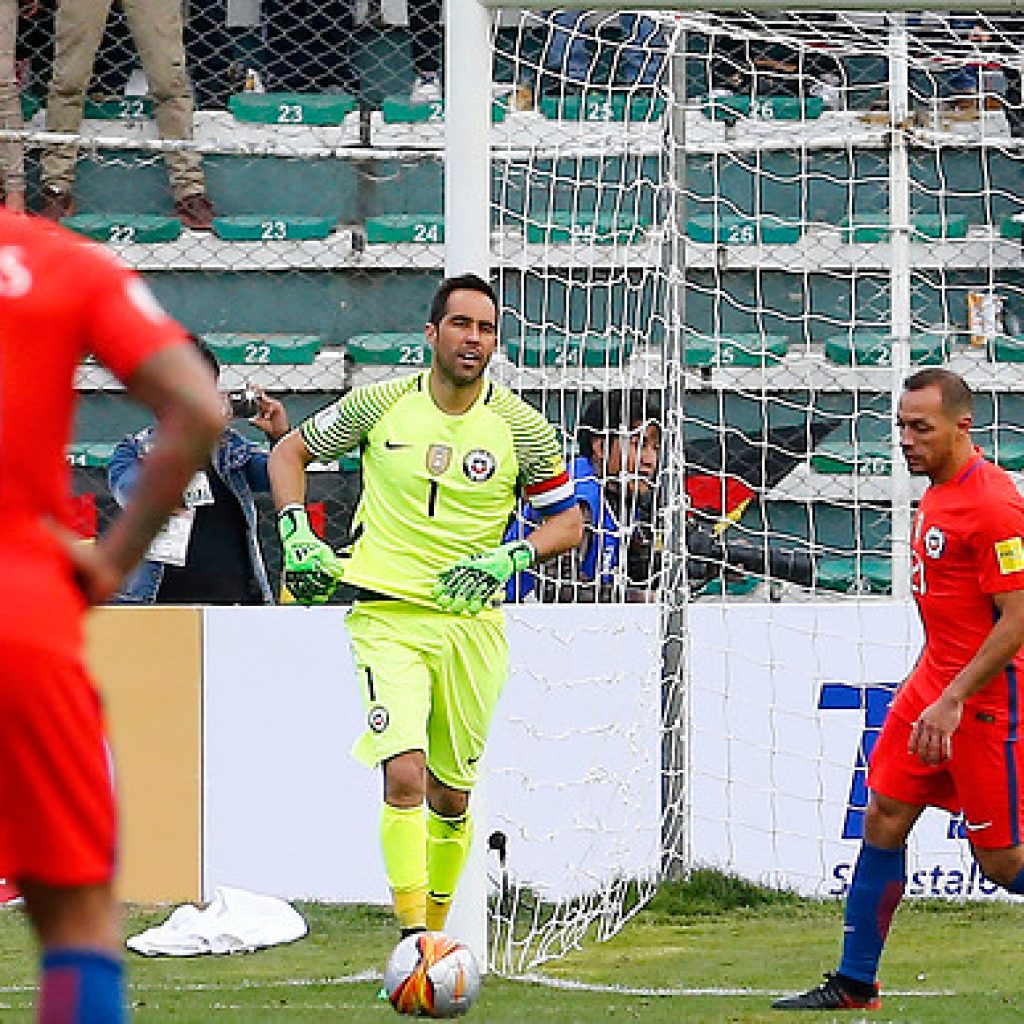 Mauricio Isla y Claudio Bravo a Marcelo Díaz: “Acá extrañamos al carepato”
