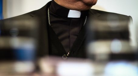 Investigan posible asesinato de un sacerdote al oeste de Francia