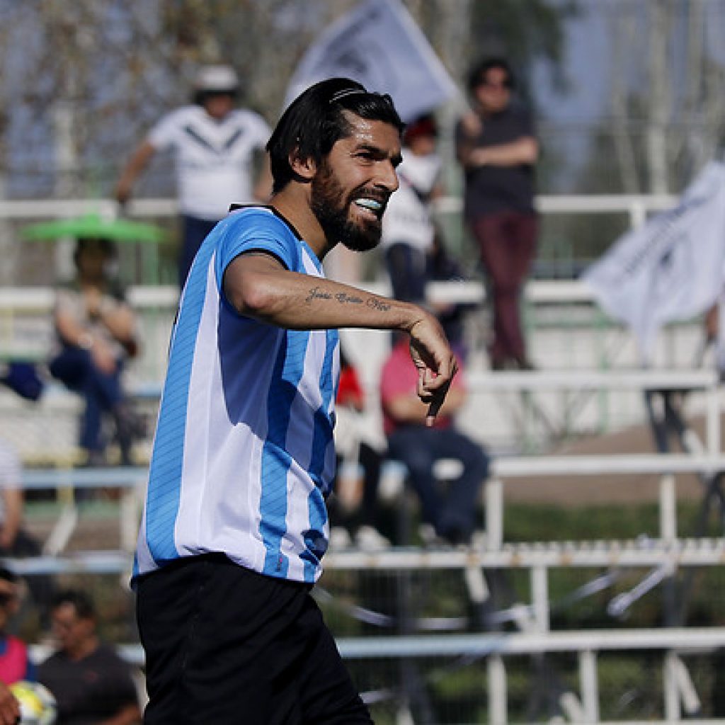 El 'loco' Abreu jugará en el Athletic Club de Minas a los 44 años