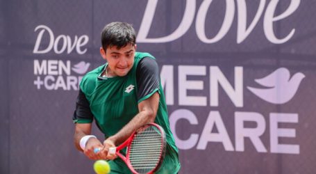 Tenis: Tomás Barrios avanzó a cuartos de final del Challenger de Sevilla