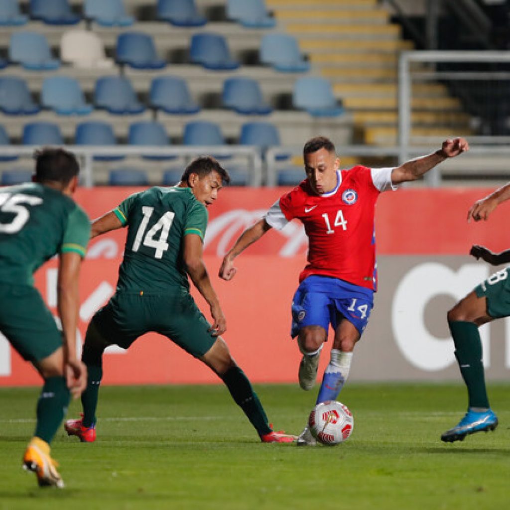 Fabián Orellana llegó a Chile para sumarse a Universidad Católica