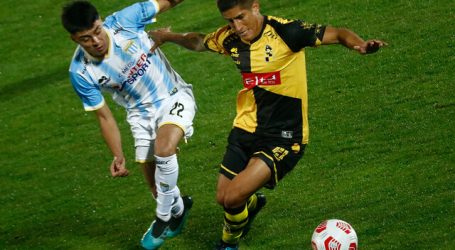 Primera B: Coquimbo Unido sigue al frente al rescatar empate ante Magallanes