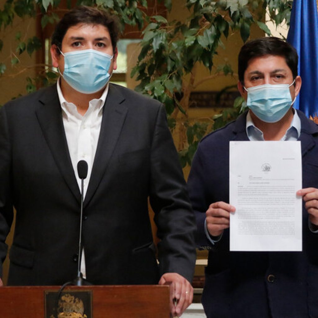 Morán emplazó a Elisa Loncón a que pida la renuncia de Rodrigo Rojas Vade