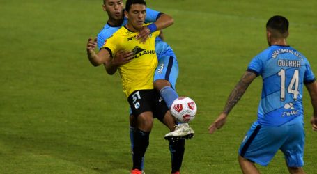 Primera B: San Marcos goleó a Deportes Iquique en el clásico nortino