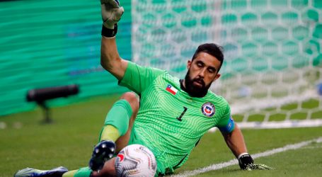 Claudio Bravo: “Hoy no vimos la forma de competir como lo hicimos ante Brasil”