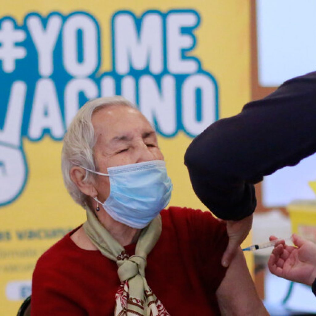 Covid-19: Más de 2 millones 100 mil personas han recibido su dosis de refuerzo