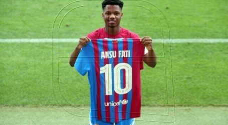 El canterano Ansu Fati hereda el ’10’ de Messi en el Barcelona