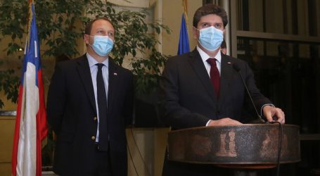 Ministro Cerda reconoció que hizo retiro del primer 10% de los fondos de las AFP