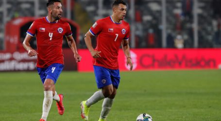 Lasarte habría decidido la formación de Chile para enfrentar a Colombia