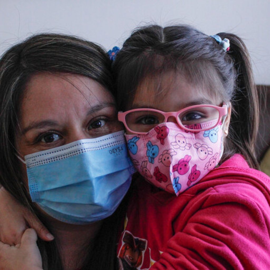 Familia presenta acciones legales contra Isapre que se niega a pagar tratamiento