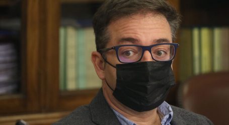 Diputado Silber presenta recurso de protección contra Cencosud y Seremi de Salud