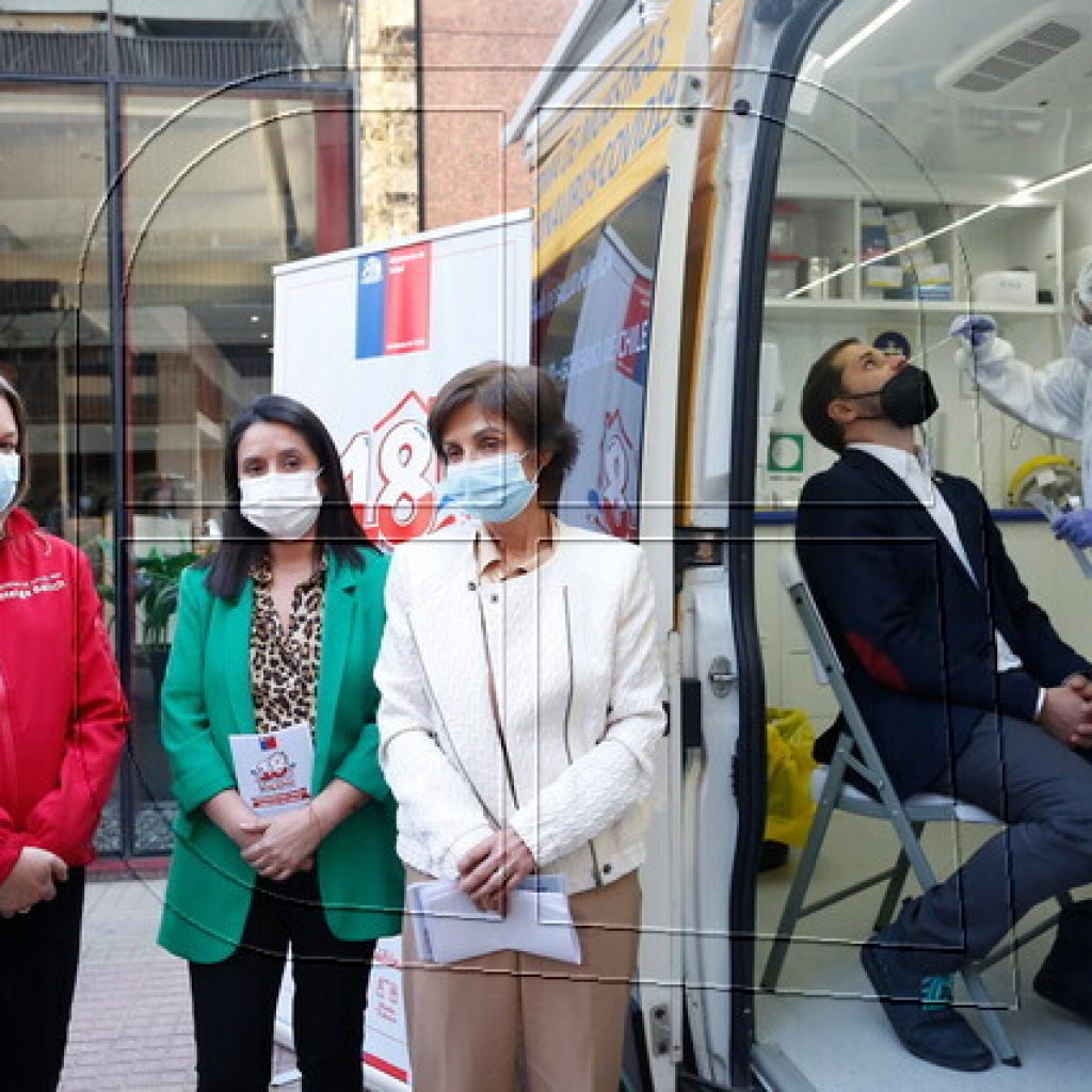 Covid-19: Autoridades lanzan testeo nocturno en la Región Metropolitana