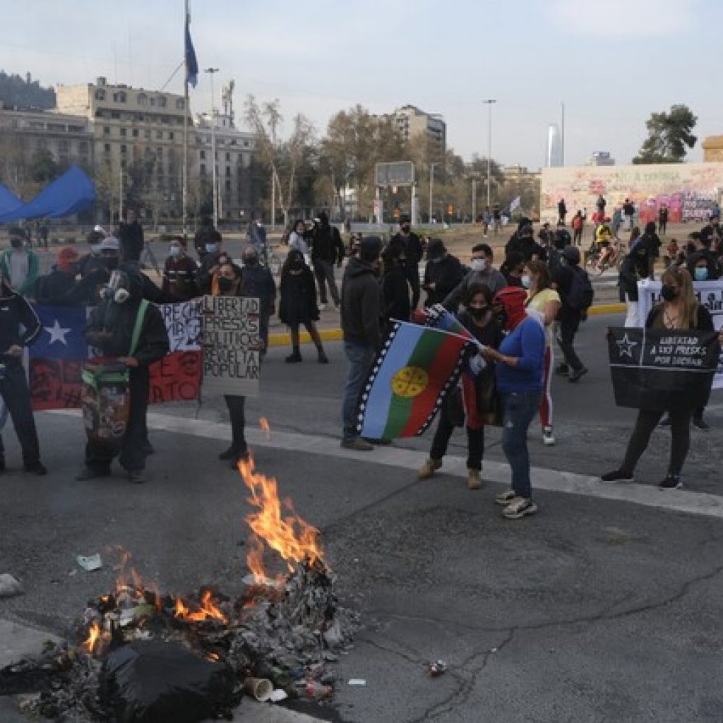 Ocho detenidos en protestas en Plaza Italia previo al 11 de septiembre