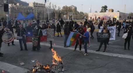 Ocho detenidos en protestas en Plaza Italia previo al 11 de septiembre
