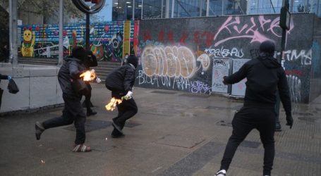 Reportan incidentes en medio de marchas por el 11 de septiembre