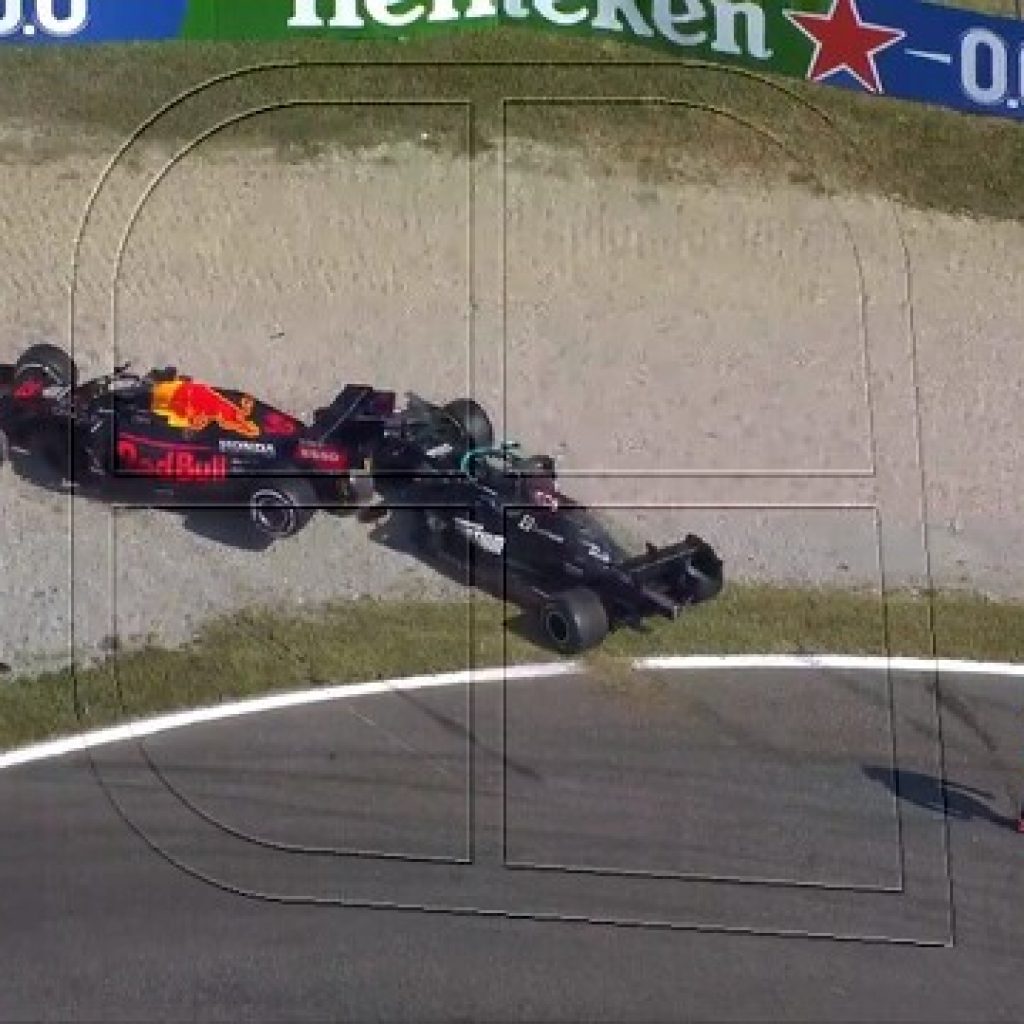 F1-Italia: Verstappen y Hamilton se autoeliminan en la victoria de Ricciardo